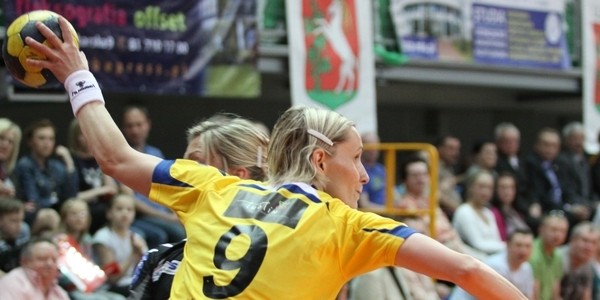 "Mania" odpowiada kibicom