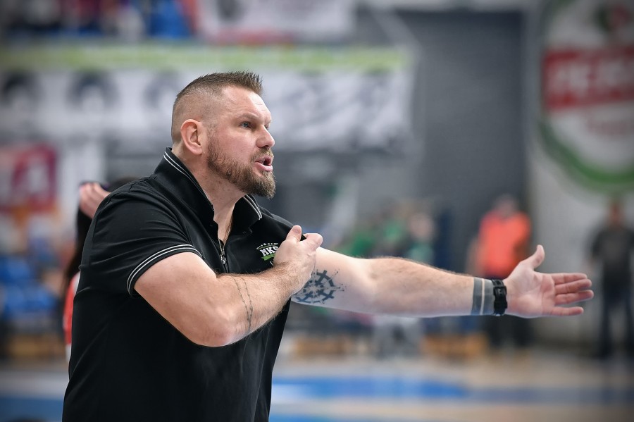 Robert Lis: Dziewczyny walczyły w obronie jak lwice