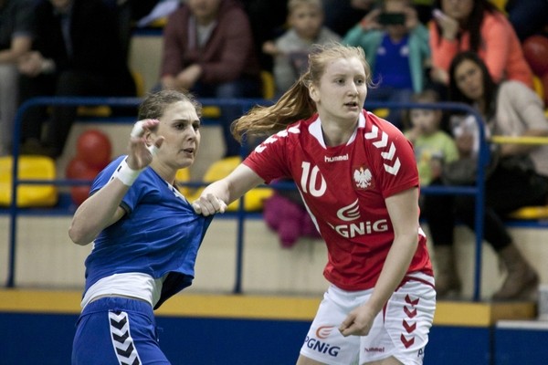 Polki rozgromione, 3 gole Kasi Kozimur