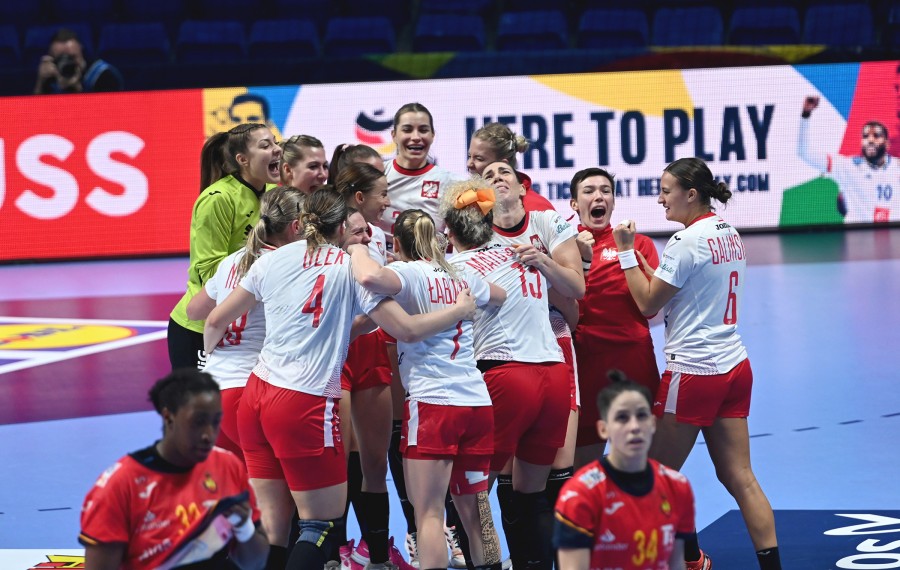 Przerwana seria, Polki zwycięskie!