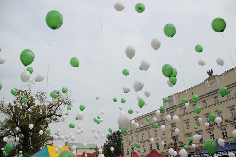 Biało-zielone niebo nad Lublinem