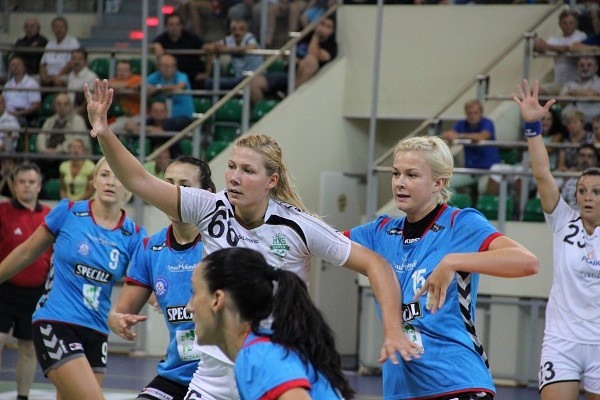 Dżony gotowa do walki